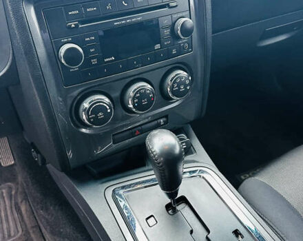 Сірий Додж Challenger, об'ємом двигуна 3.6 л та пробігом 170 тис. км за 15000 $, фото 9 на Automoto.ua