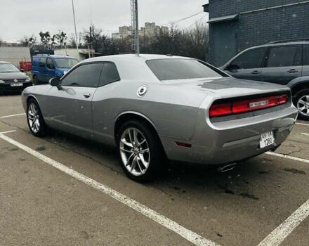 Сірий Додж Challenger, об'ємом двигуна 3.6 л та пробігом 170 тис. км за 15000 $, фото 4 на Automoto.ua