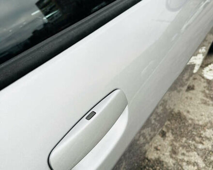 Сірий Додж Challenger, об'ємом двигуна 3.6 л та пробігом 170 тис. км за 15000 $, фото 6 на Automoto.ua