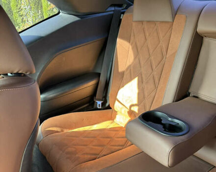 Серый Додж Челенджер, объемом двигателя 3.6 л и пробегом 130 тыс. км за 20500 $, фото 8 на Automoto.ua