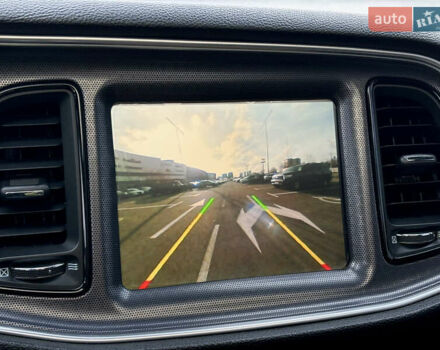 Серый Додж Челенджер, объемом двигателя 6.41 л и пробегом 108 тыс. км за 26500 $, фото 22 на Automoto.ua