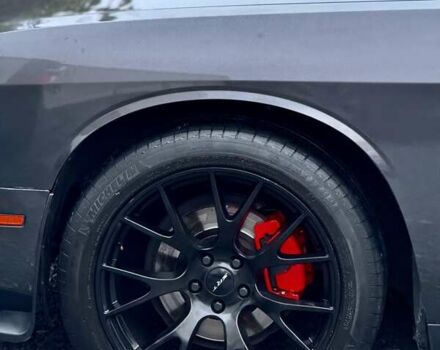 Серый Додж Челенджер, объемом двигателя 3.6 л и пробегом 170 тыс. км за 18300 $, фото 1 на Automoto.ua