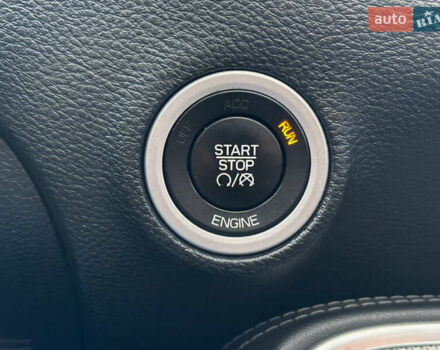 Серый Додж Челенджер, объемом двигателя 6.41 л и пробегом 108 тыс. км за 26500 $, фото 21 на Automoto.ua