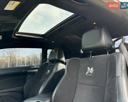 Серый Додж Челенджер, объемом двигателя 6.41 л и пробегом 108 тыс. км за 26500 $, фото 17 на Automoto.ua