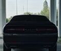 Серый Додж Челенджер, объемом двигателя 3.6 л и пробегом 136 тыс. км за 17100 $, фото 5 на Automoto.ua
