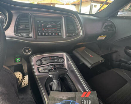 Додж Челенджер 2017 в Запорожье на Automoto.ua Серый Додж Челенджер, объемом двигателя 3.6 л и пробегом 172 тыс. км за 20400 $, фото 14 на Automoto.ua