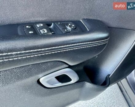 Сірий Додж Challenger, об'ємом двигуна 3.6 л та пробігом 211 тис. км за 15999 $, фото 21 на Automoto.ua