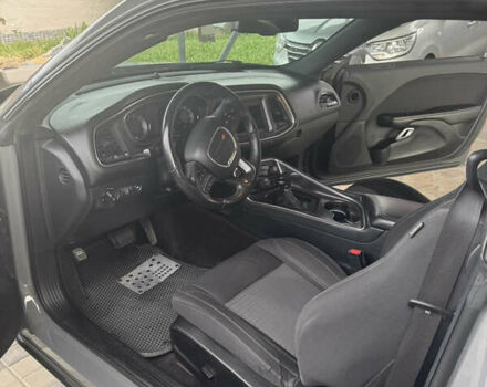 Додж Челенджер 2017 в Запорожье на Automoto.ua Серый Додж Челенджер, объемом двигателя 3.6 л и пробегом 172 тыс. км за 20400 $, фото 7 на Automoto.ua