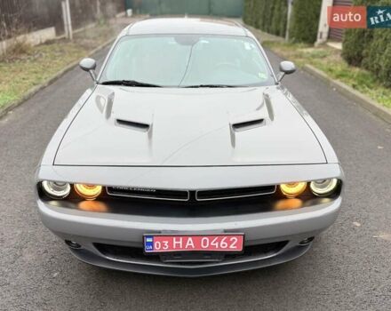Сірий Додж Challenger, об'ємом двигуна 3.6 л та пробігом 56 тис. км за 24300 $, фото 3 на Automoto.ua
