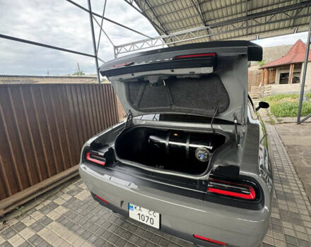 Додж Челенджер 2017 в Запорожье на Automoto.ua Серый Додж Челенджер, объемом двигателя 3.6 л и пробегом 172 тыс. км за 20400 $, фото 21 на Automoto.ua