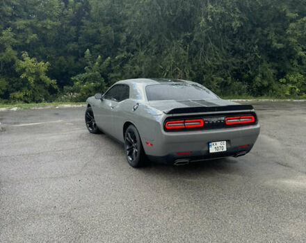 Додж Челенджер 2017 в Запорожье на Automoto.ua Серый Додж Челенджер, объемом двигателя 3.6 л и пробегом 172 тыс. км за 20400 $, фото 19 на Automoto.ua