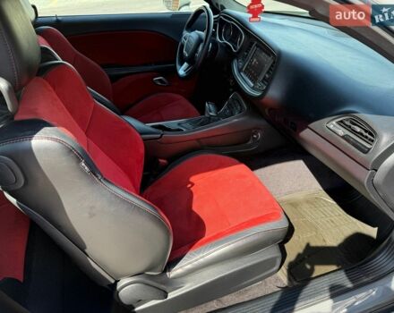 Сірий Додж Challenger, об'ємом двигуна 3.6 л та пробігом 56 тис. км за 25900 $, фото 42 на Automoto.ua