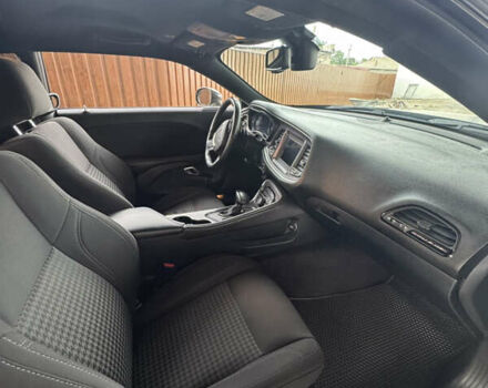 Додж Челенджер 2017 в Запорожье на Automoto.ua Серый Додж Челенджер, объемом двигателя 3.6 л и пробегом 172 тыс. км за 20400 $, фото 8 на Automoto.ua