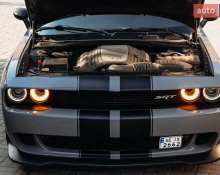 Додж Челенджер 2018 в Днепре (Днепропетровске) на Automoto.ua Серый Додж Челенджер, объемом двигателя 5.65 л и пробегом 113 тыс. км за 24000 $, фото 5 на Automoto.ua