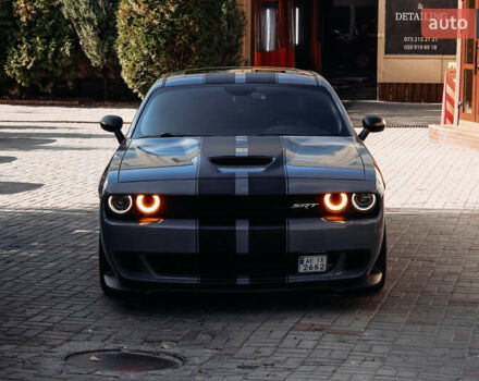 Додж Челенджер 2018 в Днепре (Днепропетровске) на Automoto.ua Серый Додж Челенджер, объемом двигателя 5.65 л и пробегом 113 тыс. км за 24000 $, фото 36 на Automoto.ua