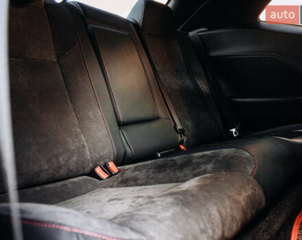 Додж Челенджер 2018 в Днепре (Днепропетровске) на Automoto.ua Серый Додж Челенджер, объемом двигателя 5.65 л и пробегом 113 тыс. км за 24000 $, фото 19 на Automoto.ua