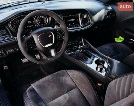 Додж Челенджер 2018 в Днепре (Днепропетровске) на Automoto.ua Серый Додж Челенджер, объемом двигателя 5.65 л и пробегом 113 тыс. км за 24000 $, фото 9 на Automoto.ua