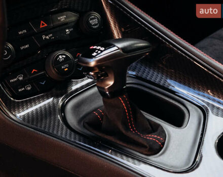 Додж Челенджер 2018 в Днепре (Днепропетровске) на Automoto.ua Серый Додж Челенджер, объемом двигателя 5.65 л и пробегом 113 тыс. км за 24000 $, фото 15 на Automoto.ua