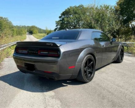 Додж Челенджер 2018 в Тернополе на Automoto.ua Серый Додж Челенджер, объемом двигателя 6.2 л и пробегом 48 тыс. км за 18000 $, фото 7 на Automoto.ua