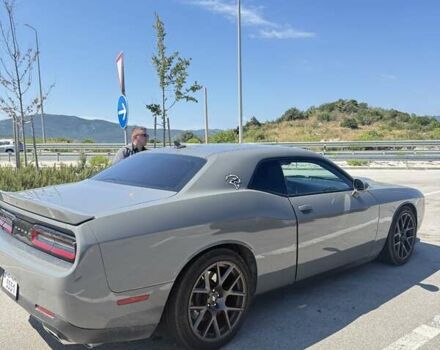 Серый Додж Челенджер, объемом двигателя 3.6 л и пробегом 180 тыс. км за 28500 $, фото 19 на Automoto.ua