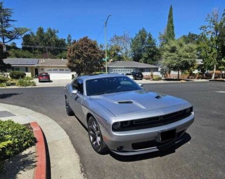 Серый Додж Челенджер, объемом двигателя 3.6 л и пробегом 95 тыс. км за 4900 $, фото 4 на Automoto.ua