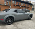 Серый Додж Челенджер, объемом двигателя 6.4 л и пробегом 31 тыс. км за 33500 $, фото 3 на Automoto.ua