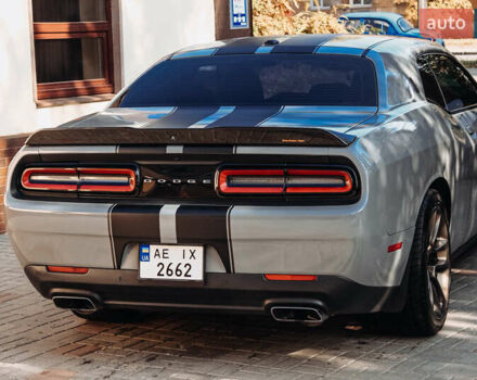 Додж Челенджер 2018 в Днепре (Днепропетровске) на Automoto.ua Серый Додж Челенджер, объемом двигателя 5.65 л и пробегом 113 тыс. км за 24000 $, фото 28 на Automoto.ua