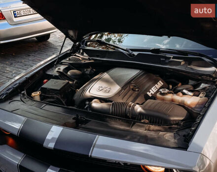 Додж Челенджер 2018 в Днепре (Днепропетровске) на Automoto.ua Серый Додж Челенджер, объемом двигателя 5.65 л и пробегом 113 тыс. км за 24000 $, фото 7 на Automoto.ua