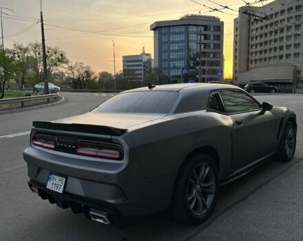 Додж Челенджер 2018 в Киеве на Automoto.ua Серый Додж Челенджер, объемом двигателя 3.6 л и пробегом 83 тыс. км за 18000 $, фото 6 на Automoto.ua