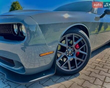 Серый Додж Челенджер, объемом двигателя 3.6 л и пробегом 180 тыс. км за 28500 $, фото 17 на Automoto.ua