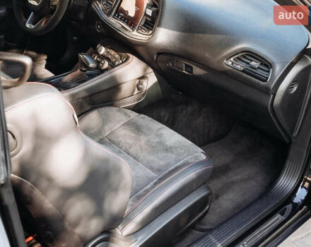 Додж Челенджер 2018 в Днепре (Днепропетровске) на Automoto.ua Серый Додж Челенджер, объемом двигателя 5.65 л и пробегом 113 тыс. км за 24000 $, фото 23 на Automoto.ua