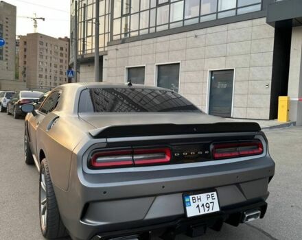 Додж Челенджер 2018 в Киеве на Automoto.ua Серый Додж Челенджер, объемом двигателя 3.6 л и пробегом 83 тыс. км за 18000 $, фото 1 на Automoto.ua