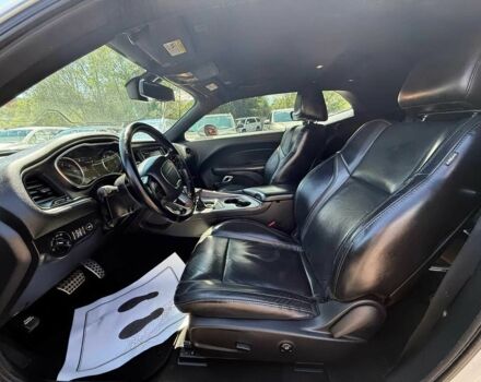 Додж Челенджер 2019 в Днепре (Днепропетровске) на Automoto.ua Серый Додж Челенджер, объемом двигателя 3.6 л и пробегом 46 тыс. км за 13200 $, фото 9 на Automoto.ua