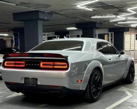 Серый Додж Челенджер, объемом двигателя 6.2 л и пробегом 20 тыс. км за 56000 $, фото 3 на Automoto.ua