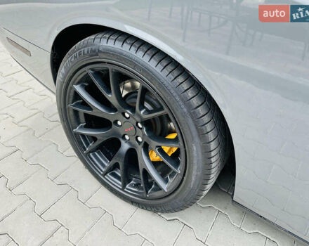 Серый Додж Челенджер, объемом двигателя 5.7 л и пробегом 46 тыс. км за 29999 $, фото 13 на Automoto.ua