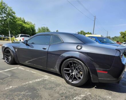 Серый Додж Челенджер, объемом двигателя 6.2 л и пробегом 33 тыс. км за 8300 $, фото 5 на Automoto.ua