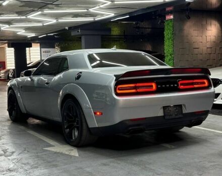 Серый Додж Челенджер, объемом двигателя 6.2 л и пробегом 20 тыс. км за 56000 $, фото 4 на Automoto.ua