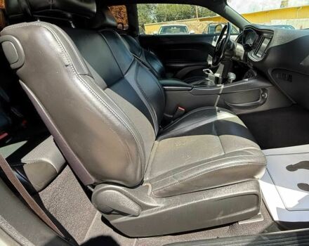 Додж Челенджер 2019 в Днепре (Днепропетровске) на Automoto.ua Серый Додж Челенджер, объемом двигателя 3.6 л и пробегом 46 тыс. км за 13200 $, фото 7 на Automoto.ua