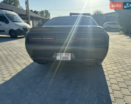 Сірий Додж Challenger, об'ємом двигуна 5.65 л та пробігом 116 тис. км за 26000 $, фото 3 на Automoto.ua