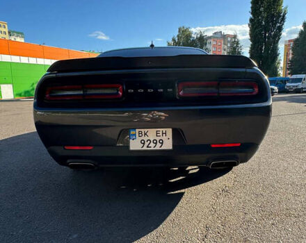 Серый Додж Челенджер, объемом двигателя 3.6 л и пробегом 122 тыс. км за 23000 $, фото 17 на Automoto.ua