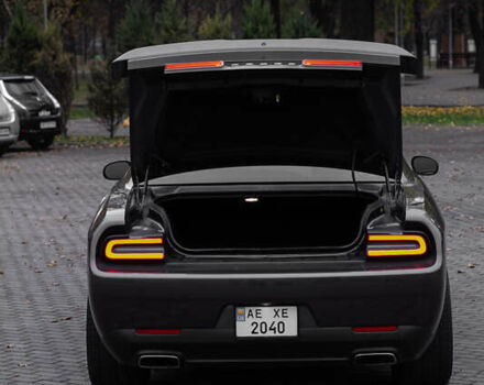 Сірий Додж Challenger, об'ємом двигуна 3.6 л та пробігом 114 тис. км за 24000 $, фото 11 на Automoto.ua
