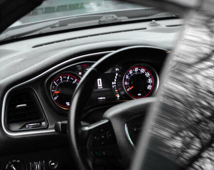 Сірий Додж Challenger, об'ємом двигуна 3.6 л та пробігом 114 тис. км за 24000 $, фото 12 на Automoto.ua