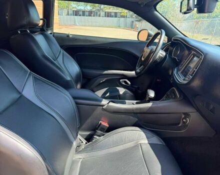 Серый Додж Челенджер, объемом двигателя 3.6 л и пробегом 38 тыс. км за 8200 $, фото 10 на Automoto.ua