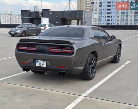 Серый Додж Челенджер, объемом двигателя 3.6 л и пробегом 27 тыс. км за 29500 $, фото 10 на Automoto.ua