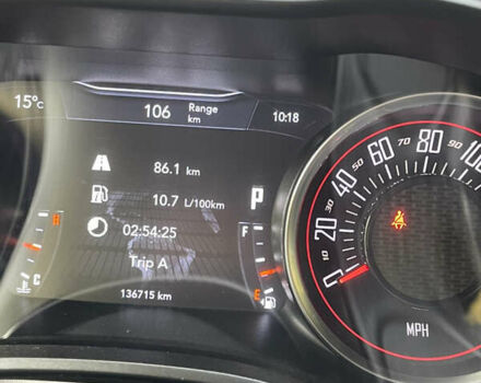 Серый Додж Челенджер, объемом двигателя 3.6 л и пробегом 134 тыс. км за 18000 $, фото 3 на Automoto.ua