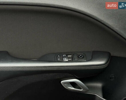 Серый Додж Челенджер, объемом двигателя 3.6 л и пробегом 137 тыс. км за 18500 $, фото 27 на Automoto.ua