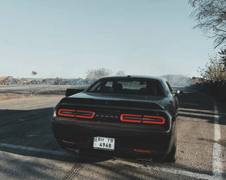 Серый Додж Челенджер, объемом двигателя 3.6 л и пробегом 134 тыс. км за 18000 $, фото 8 на Automoto.ua