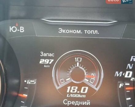 Серый Додж Челенджер, объемом двигателя 6.42 л и пробегом 10 тыс. км за 45900 $, фото 23 на Automoto.ua