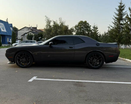 Додж Челенджер 2021 в Черновцах на Automoto.ua Серый Додж Челенджер, объемом двигателя 6.42 л и пробегом 42 тыс. км за 46000 $, фото 7 на Automoto.ua