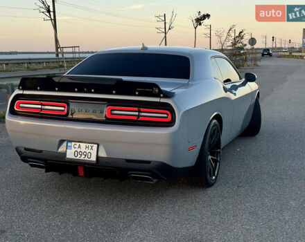 Додж Челенджер 2021 в Черкассах на Automoto.ua Серый Додж Челенджер, объемом двигателя 6.42 л и пробегом 32 тыс. км за 47000 $, фото 9 на Automoto.ua